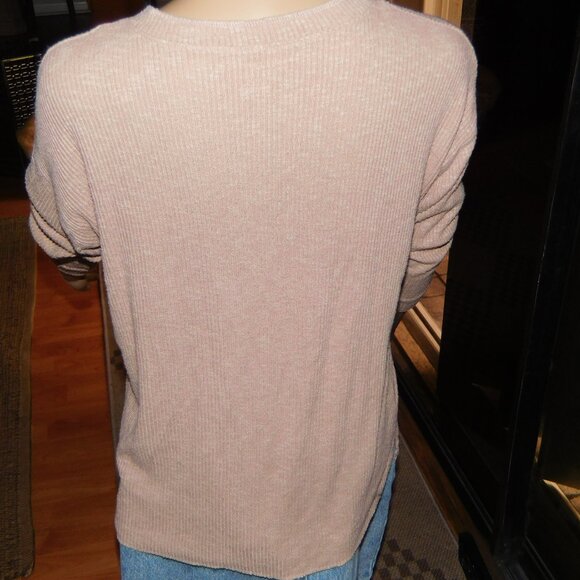 American Eagle Henley Knit Top – Size Small, Long Sleeve, Pink/Beige - Picture 3 of 4